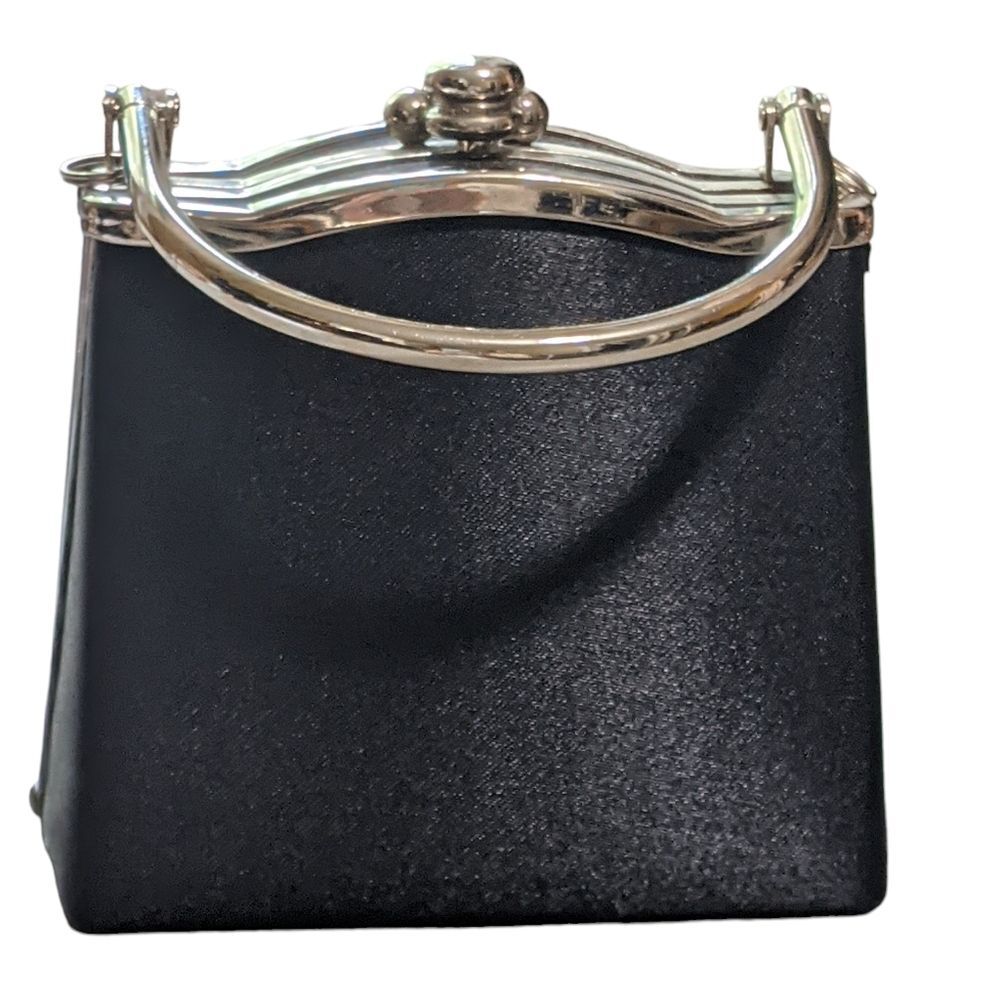Vintage Sasha hinged black silver purse clutch crossbody night out evening prom